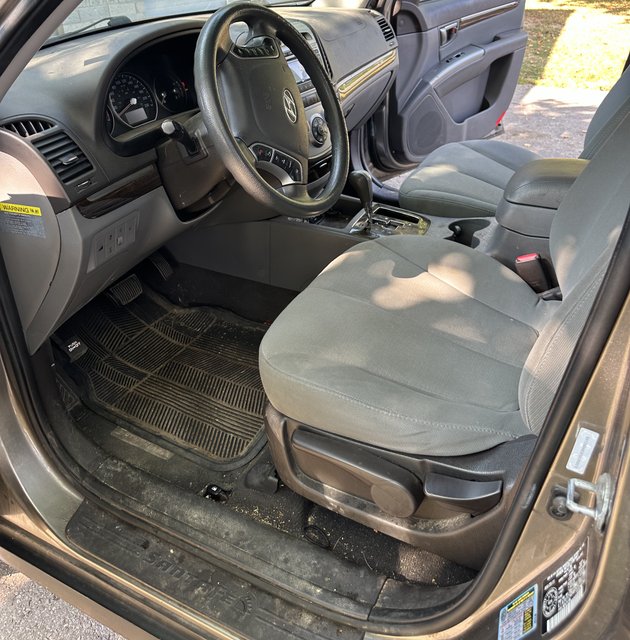 Hyundai Santa Fe before full detailing