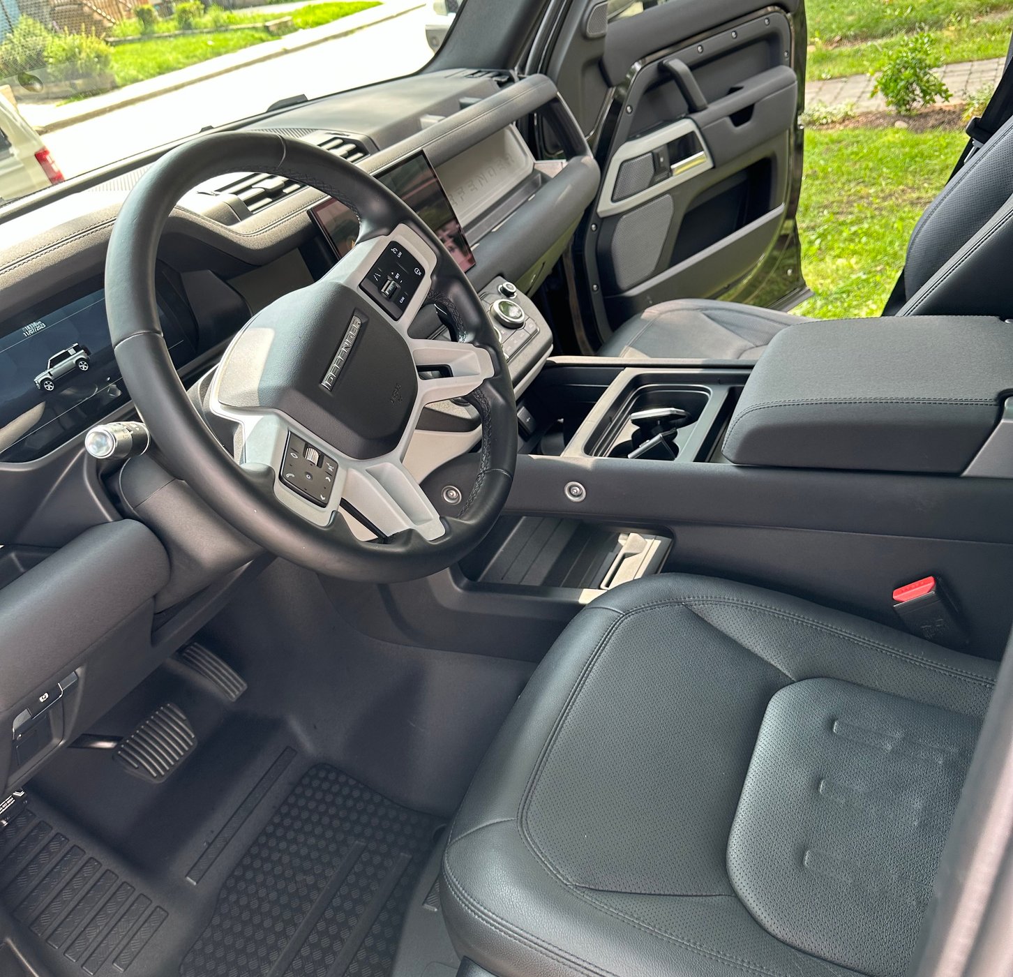 Interior car detail service in Grimsby Ontario